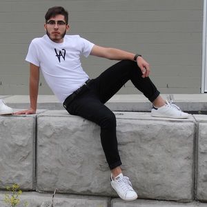 Meet your Posher, Stephen